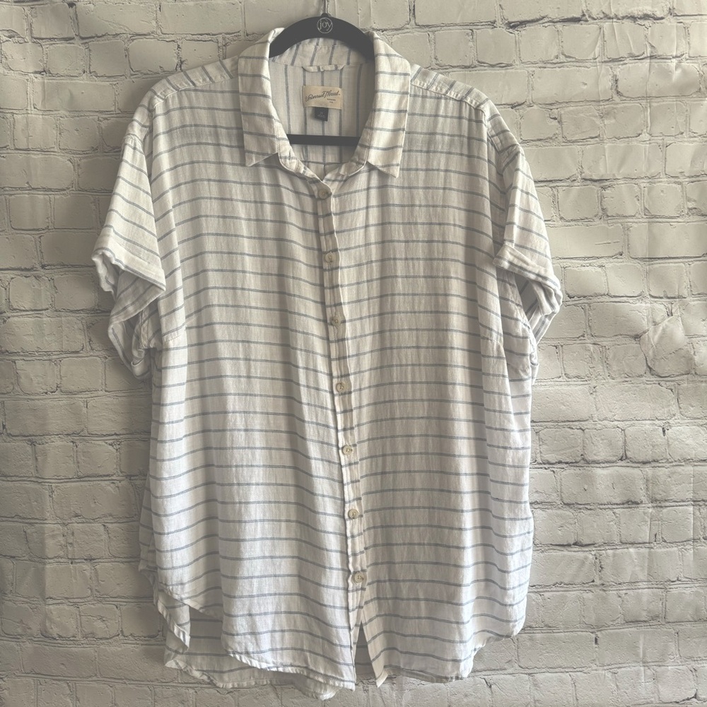Universal Brand Short Sleeve Button Up Shirt, SZ 2X